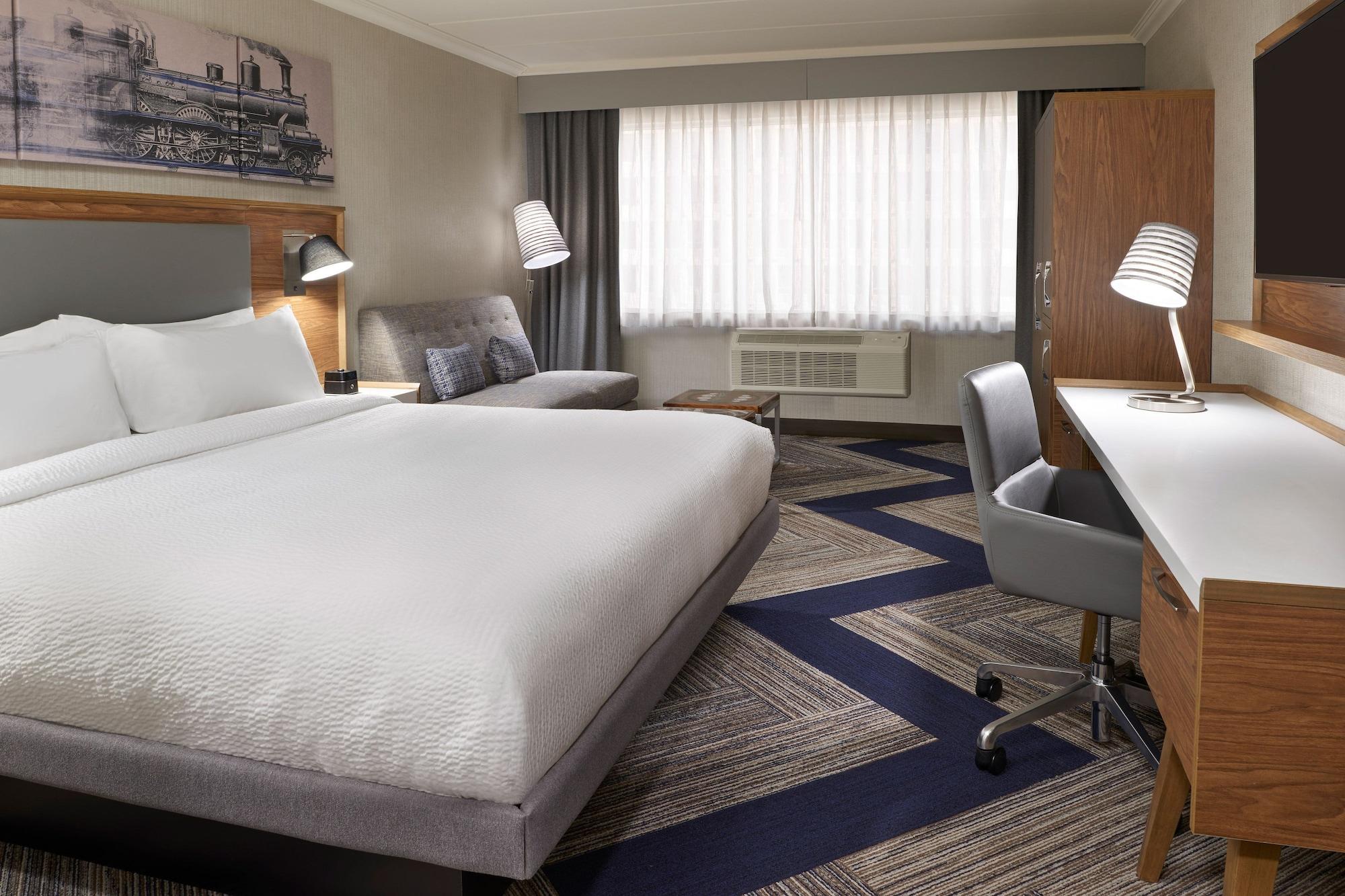 Four Points By Sheraton Windsor Downtown Exterior foto